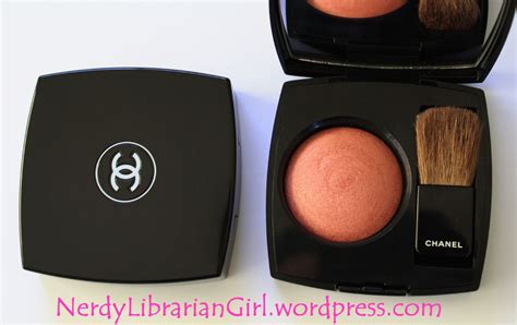 Chanel joues powder blush review